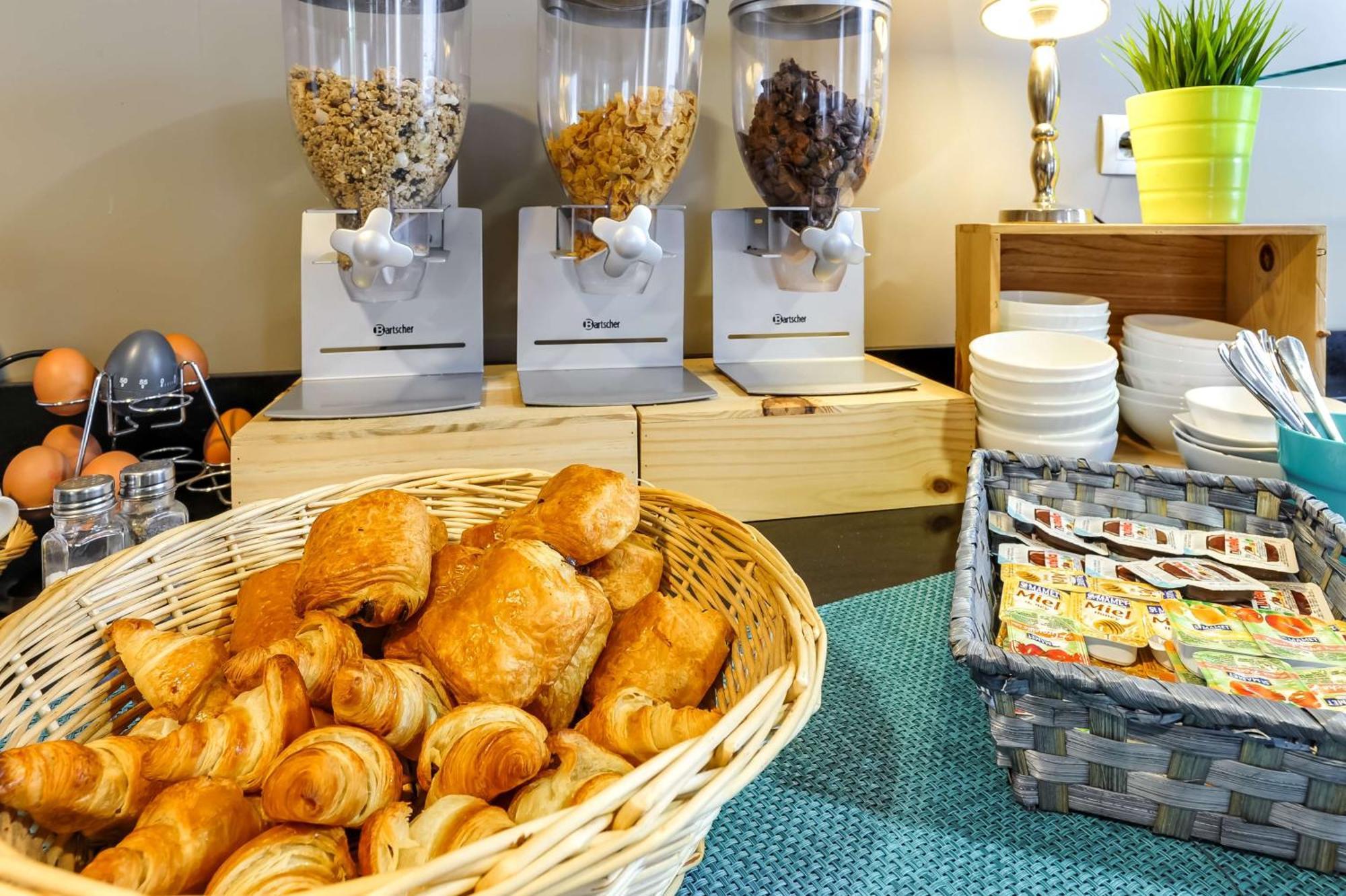 Brit Hotel Le Galion & Spa بينيك المظهر الخارجي الصورة